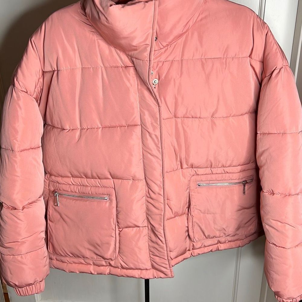 Pink blush puffer bubble zip up jacket Size Large New - Picture 3 of 9